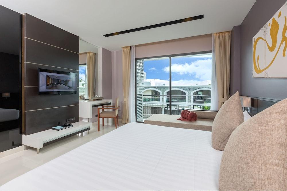 The Charm Resort Phuket - Sha Certified Esterno foto